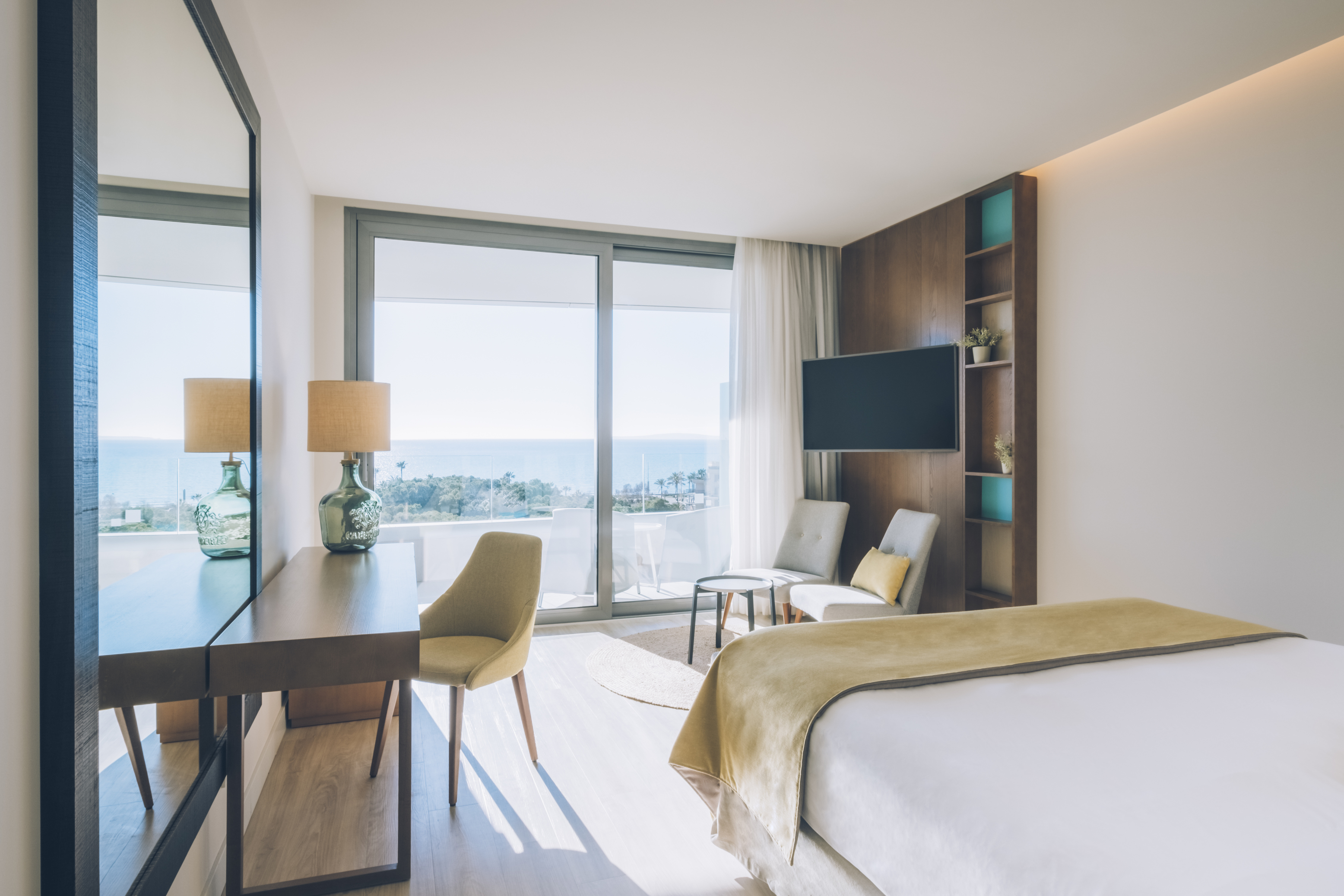 Room, Sea View, Priority Location