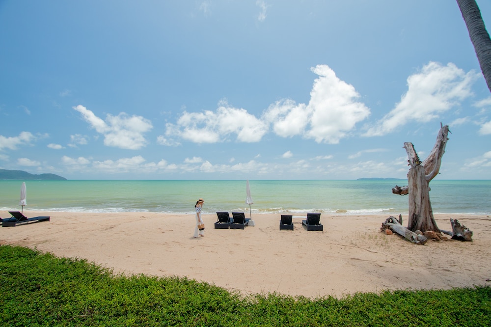 SEAnery Beach Resort 51/66