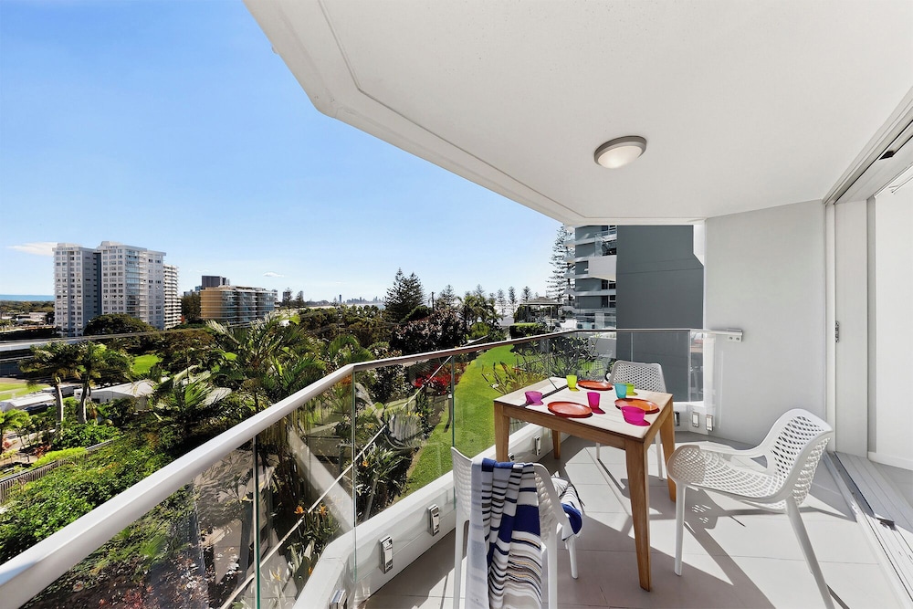 Gemini Court Holiday Apartments 40/47