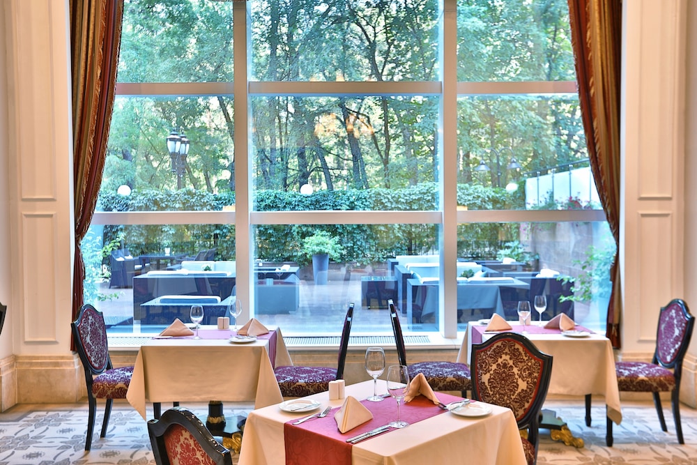 Rixos Almaty Hotel 58/74
