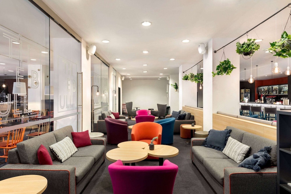 Vienna House Easy by Wyndham Airport Bucharest 35/68