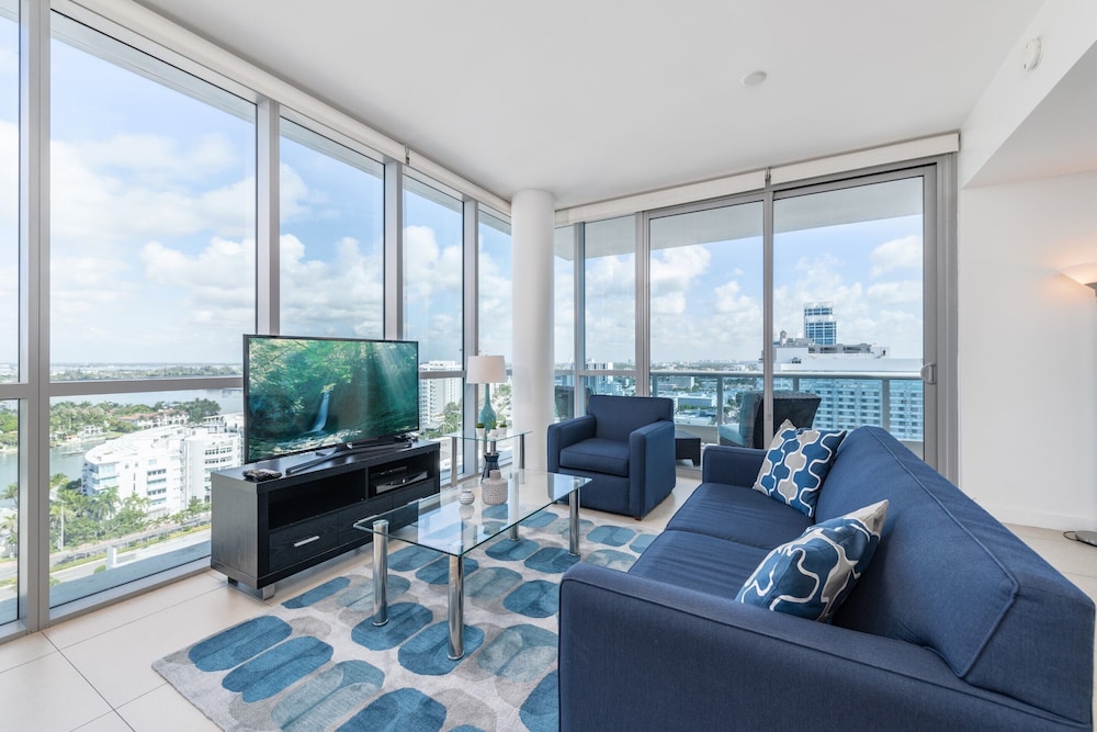 Global Luxury Apartments At Monte Carlo By Global 45/70
