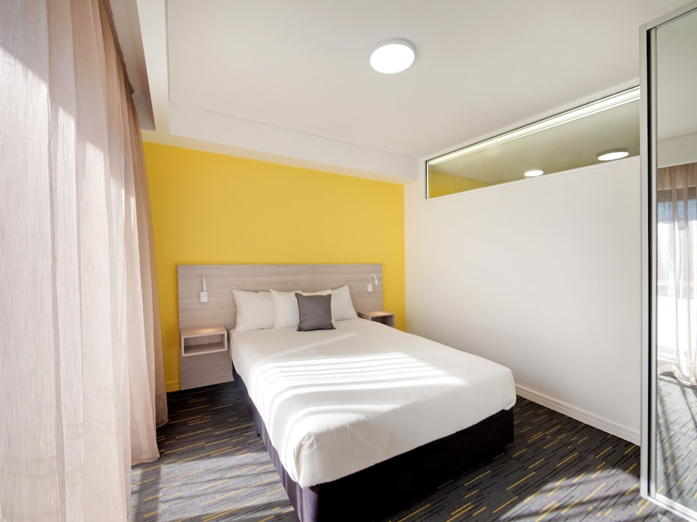 ValueSuites Penrith 30/60