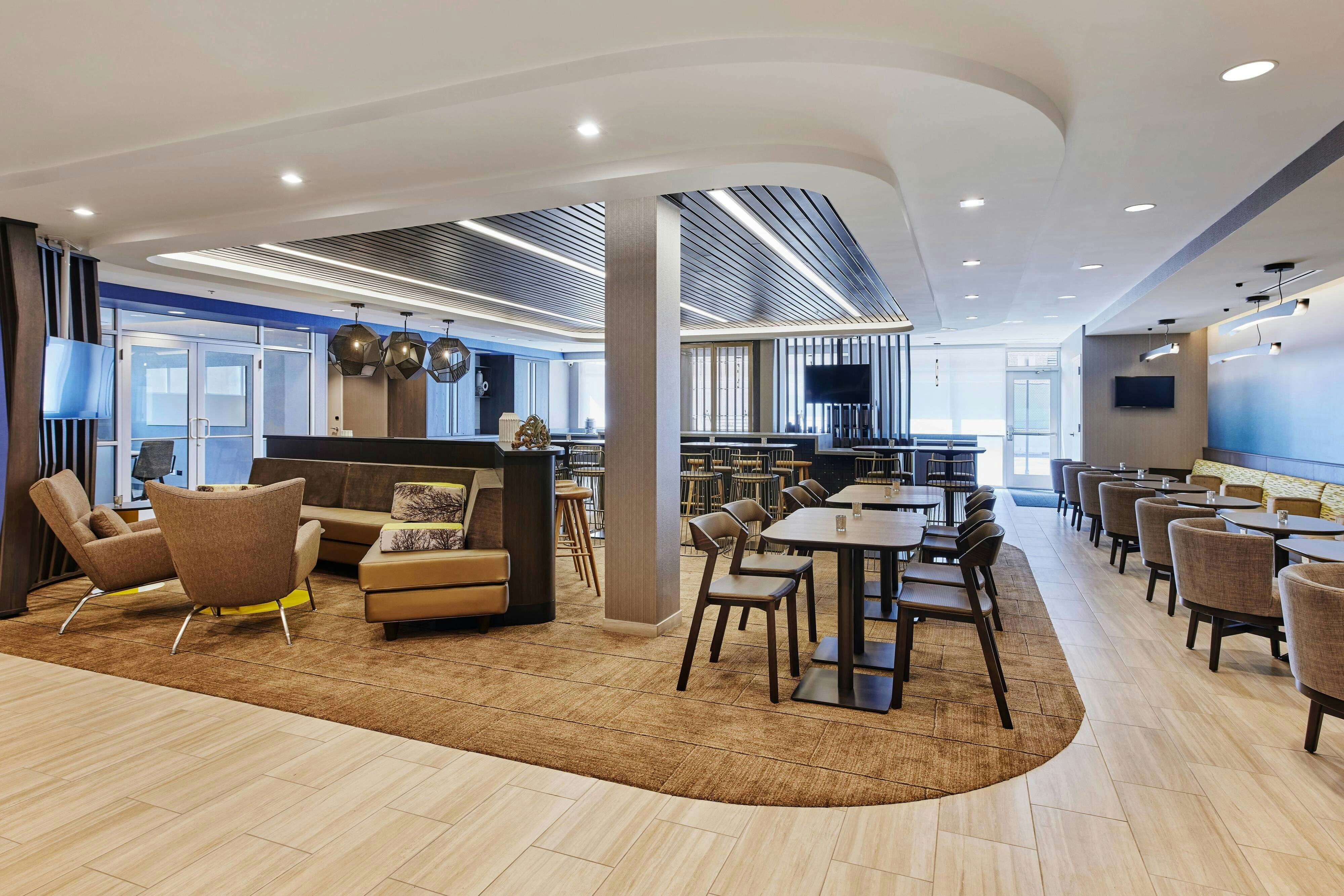 SpringHill Suites by Marriott Chicago Chinatown 5/9