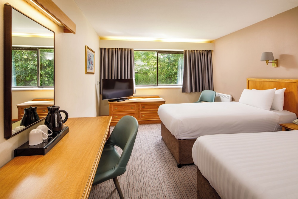 Mercure Livingston Hotel 20/71