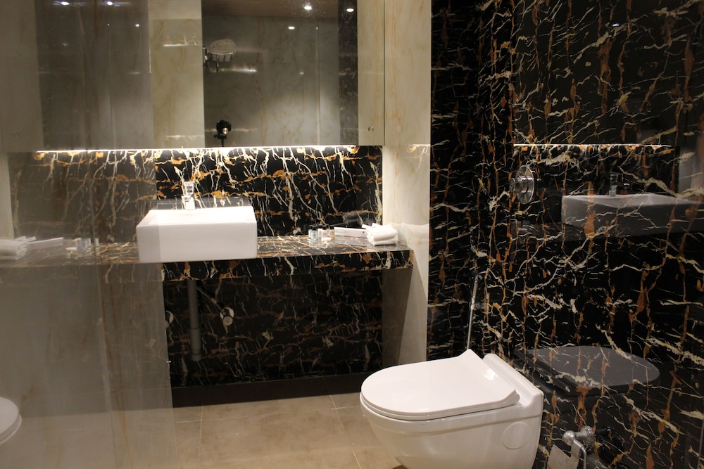 IWE SUITES, BANGALORE 46/50