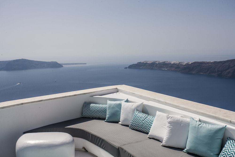 Andronikos Santorini 31/42