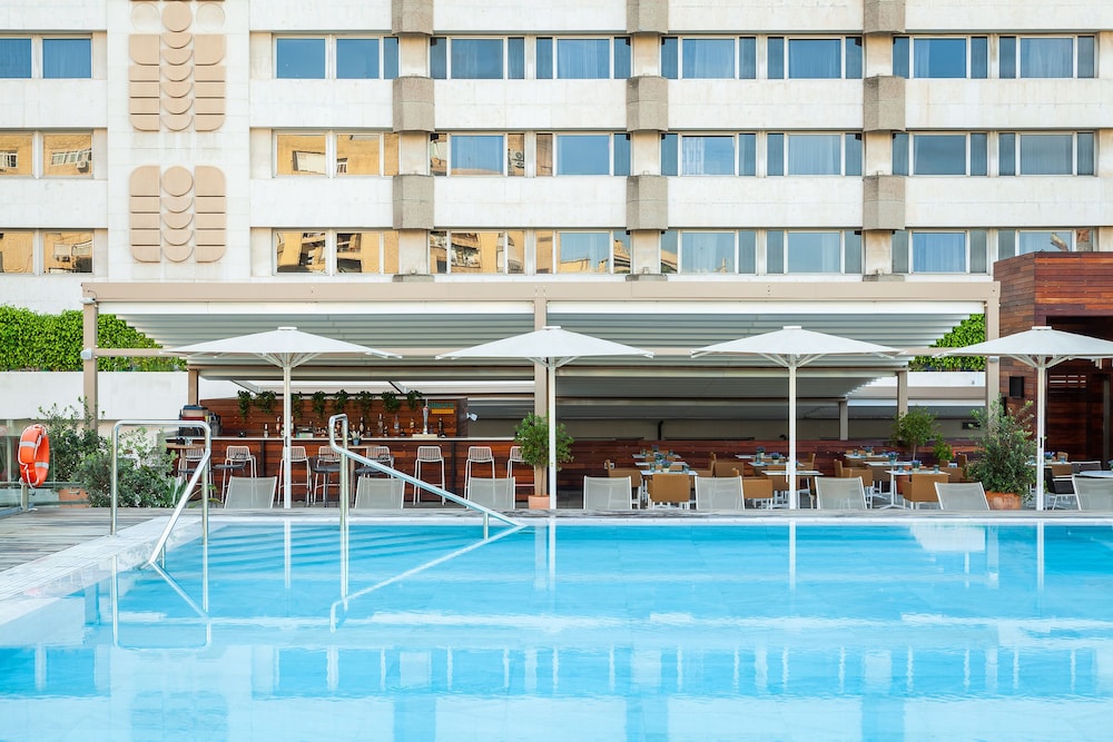 The Level at Melia Sevilla 2/62