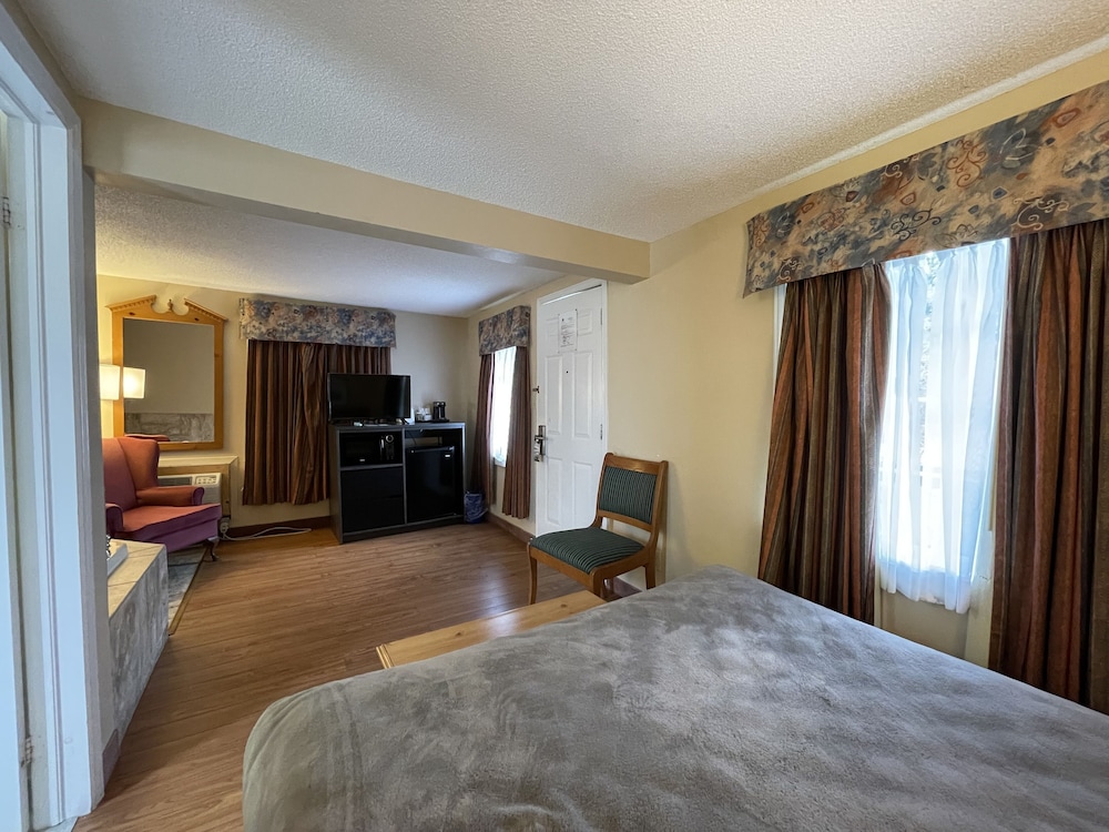 Cottage, Suite, Queen Bed