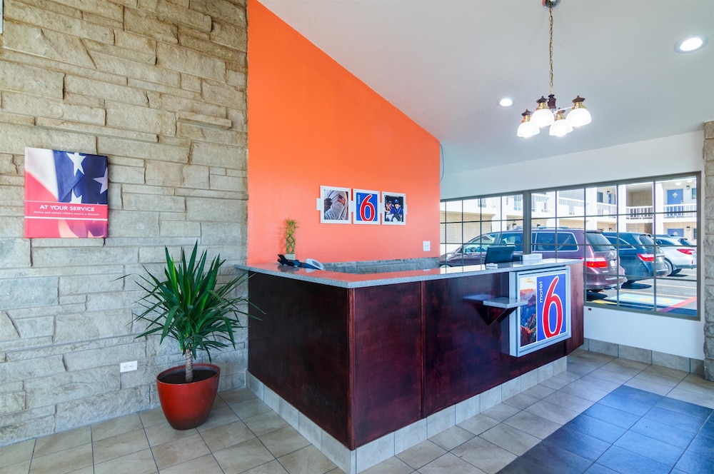 Motel6 Childress, TX 12/48