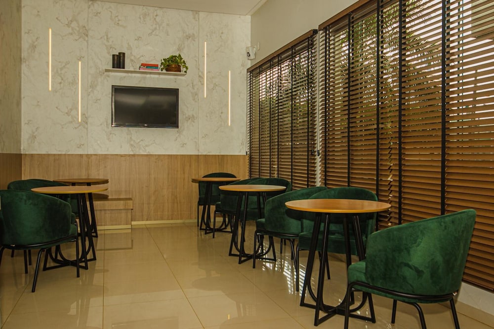 HOTEL MANDINO 50/66