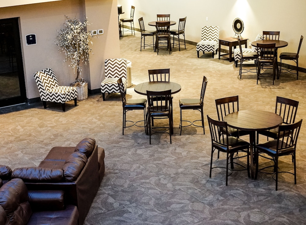 Boarders Inn and Suites by Cobblestone Hotels - Grand Island 62/75