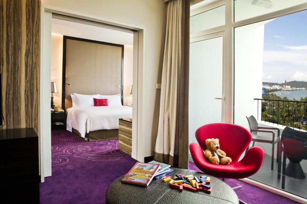 غرفة عائلية بإطلالة على البحر، Hard Rock Hotel Pattaya 9/9