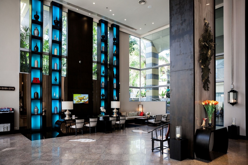 The Royal Paradise Hotel & Spa 63/75