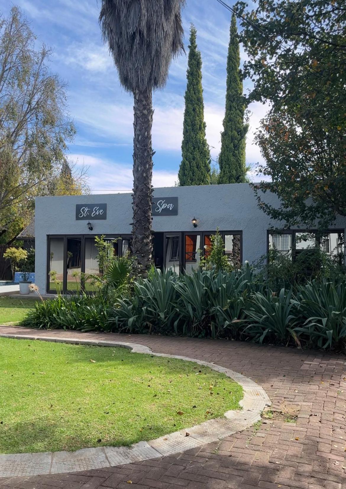 St. Eve Lodge & Spa 18/26