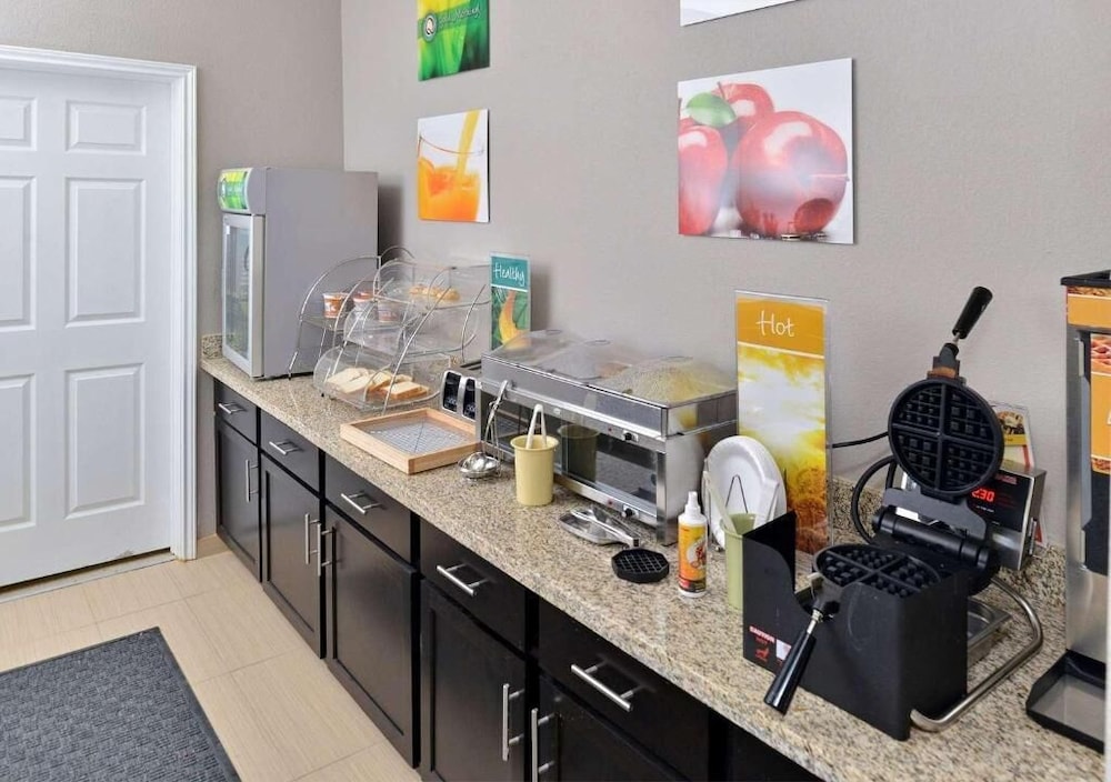 Quality Inn Suites Cotulla 41/49