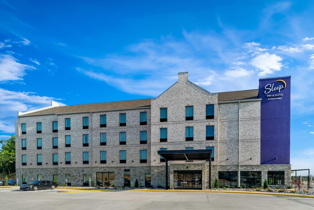 Sleep Inn & Suites Savannah Tennessee Riverfront 6/50