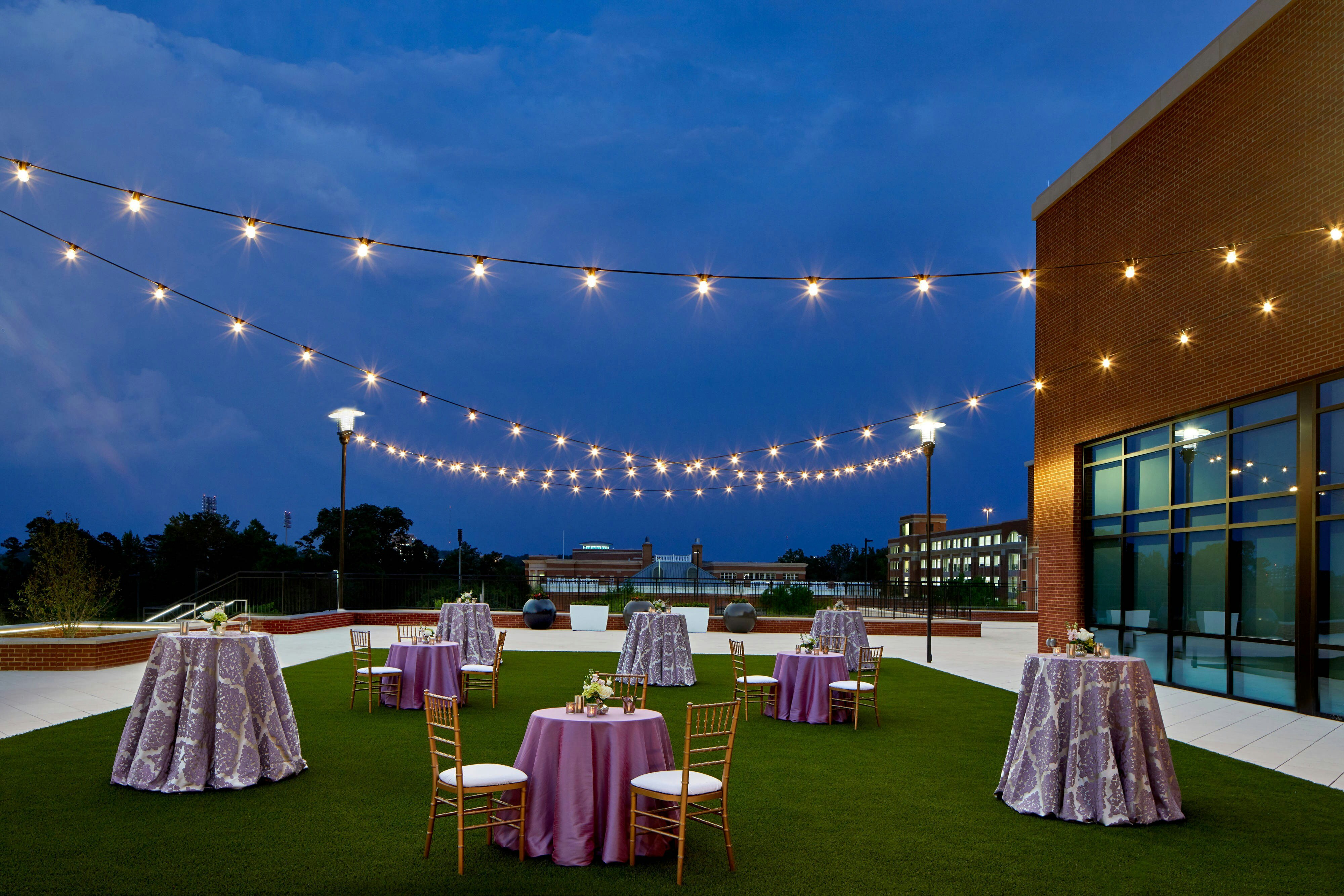 UNC Charlotte Marriott Hotel & Conference Center 45/47