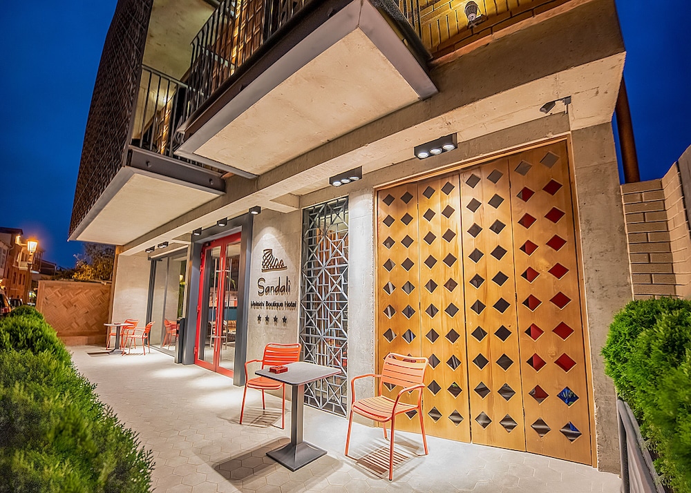 Sandali Metekhi Boutique hotel 3/50