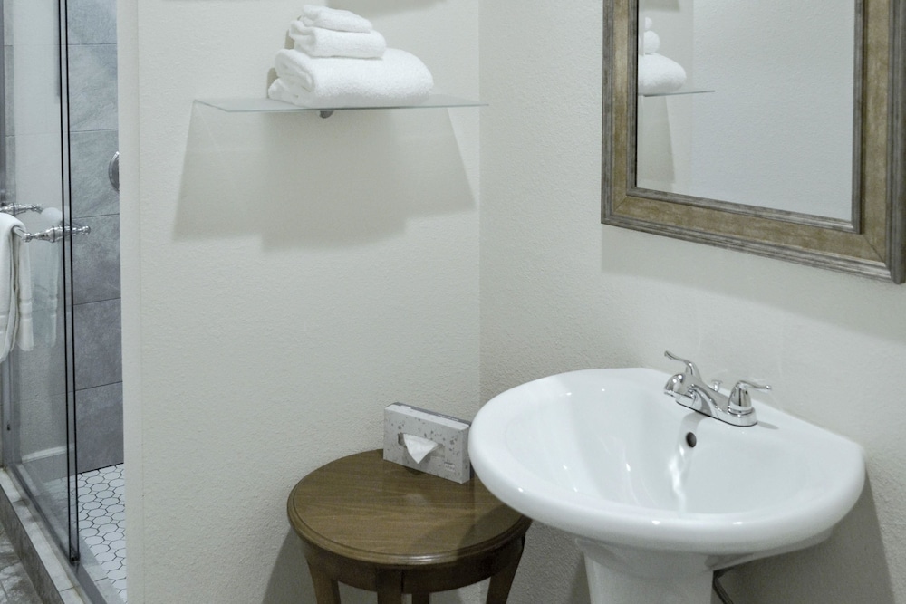 Motel6 San Francisco, CA - Great Highway 17/64
