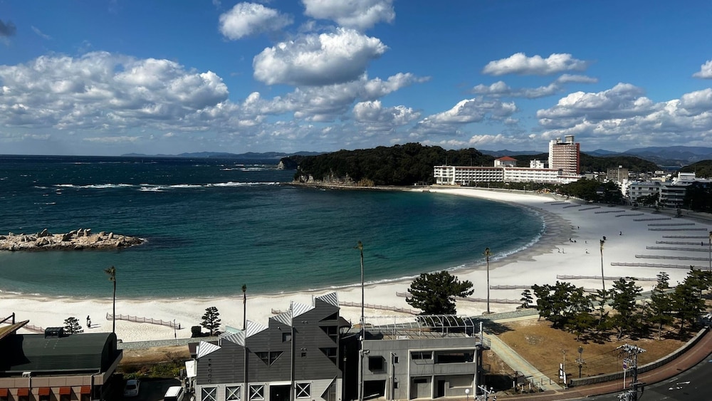 Hotel Sanrakuso 46/50