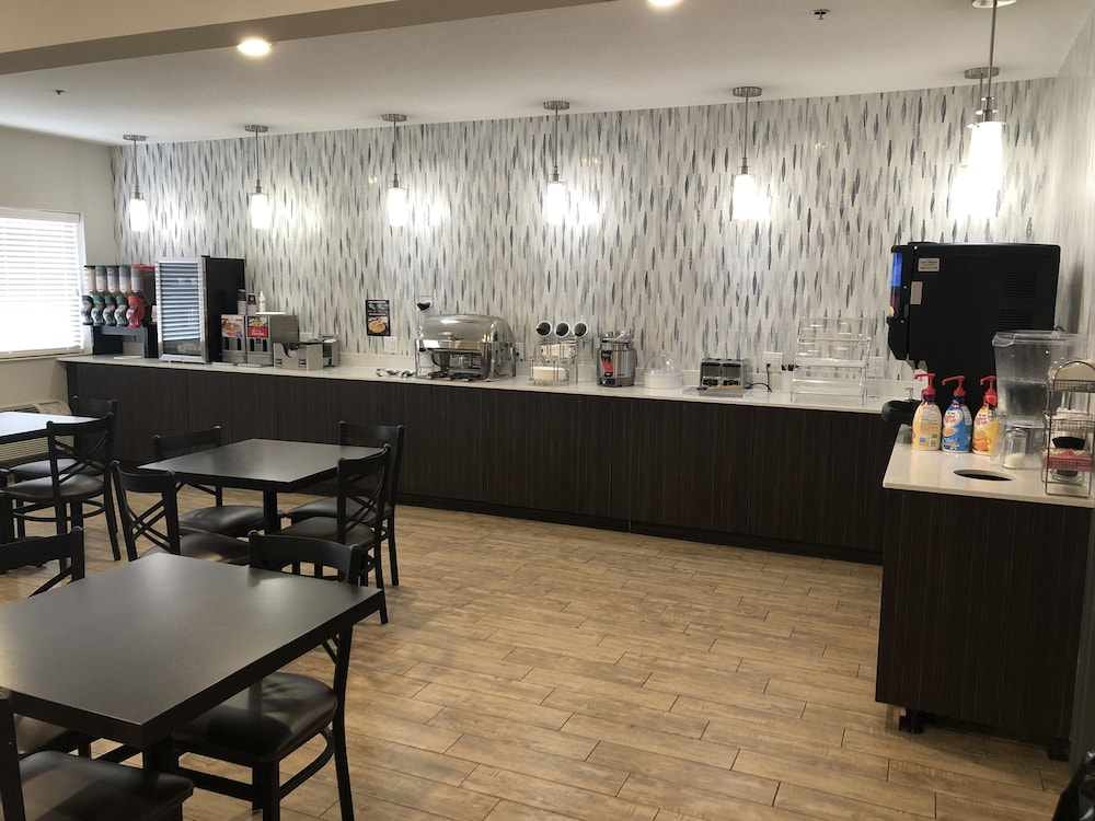 Baymont by Wyndham Moses Lake 34/48