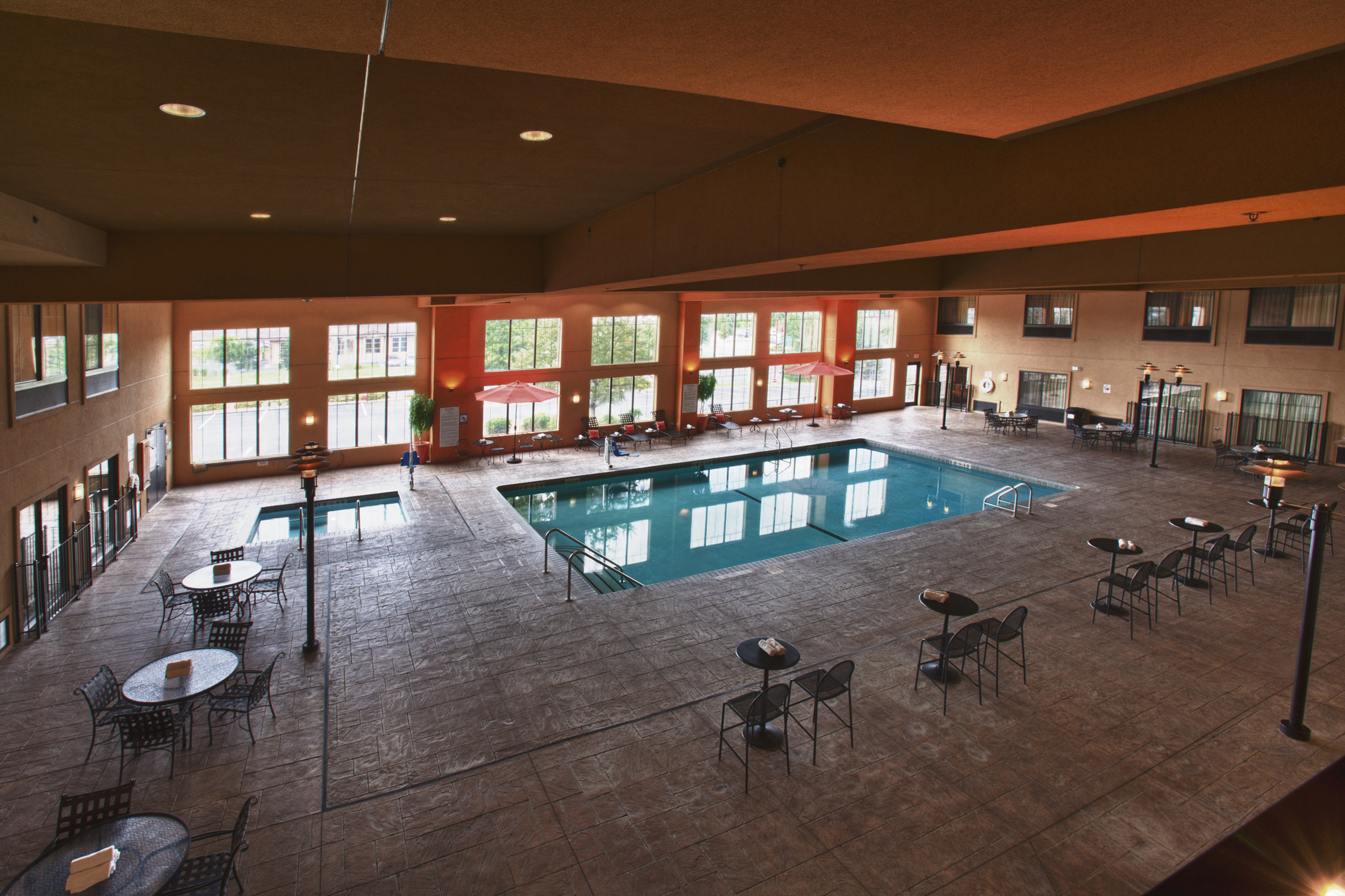 Holiday Inn Hotel Suites St Paul Ne Lake Elmo 28/80