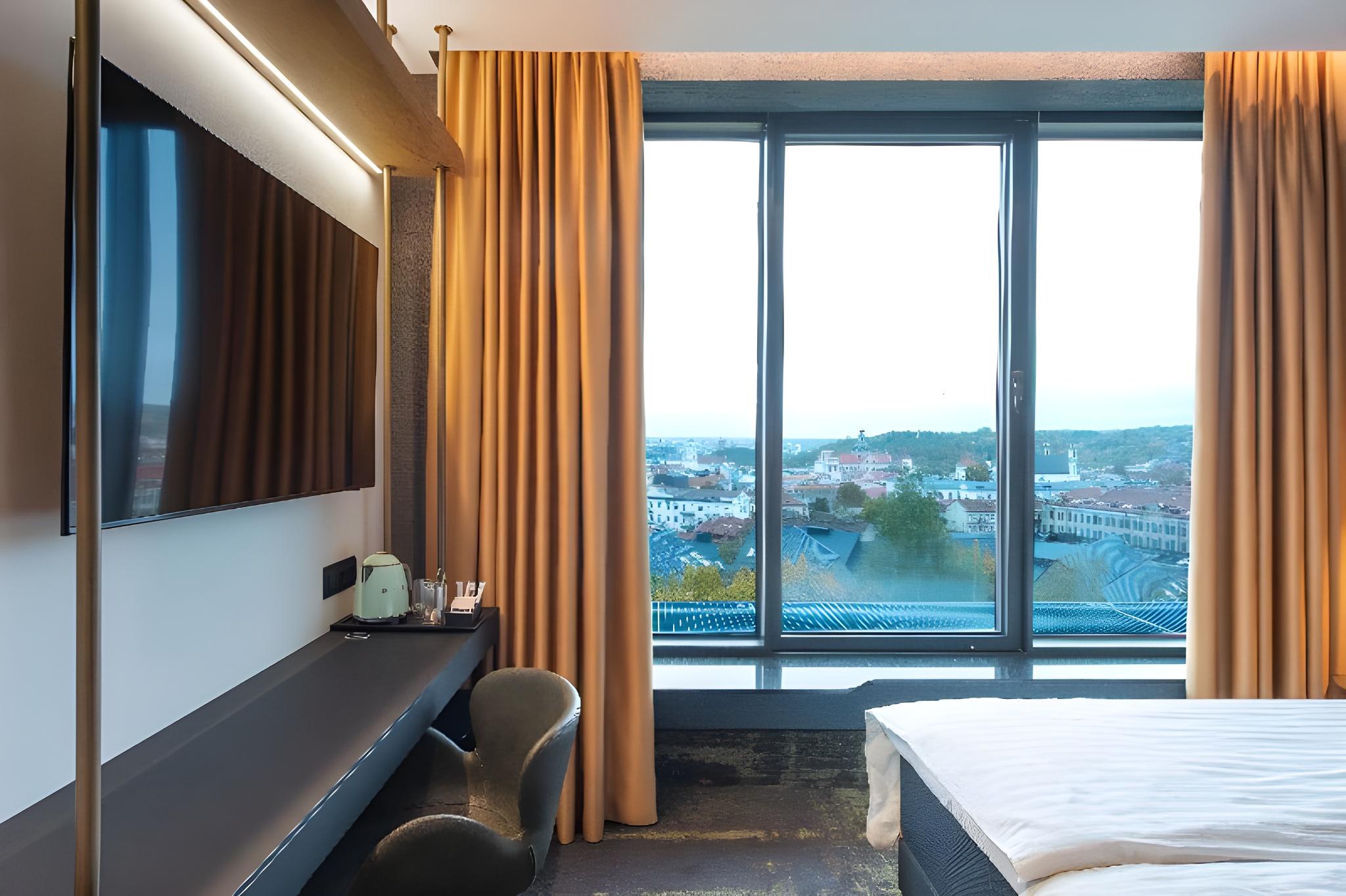 Standard, Double Bed, Old Town View