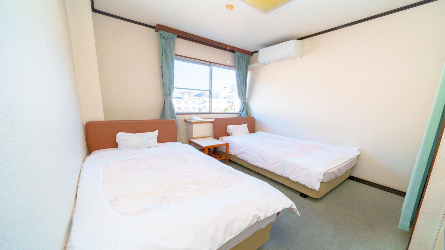 Maruya Hotel 4/10