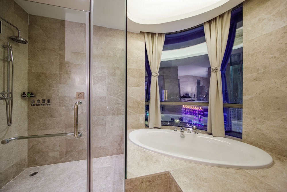 Parkplaza Changzhou 70/73