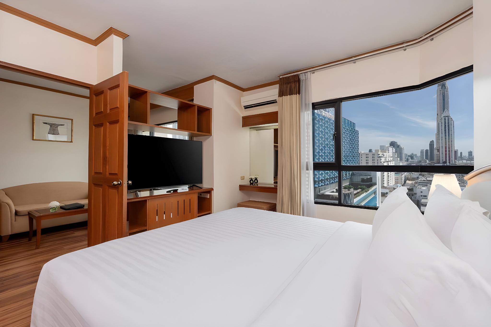 Junior Suite, Double Bed, Smoking