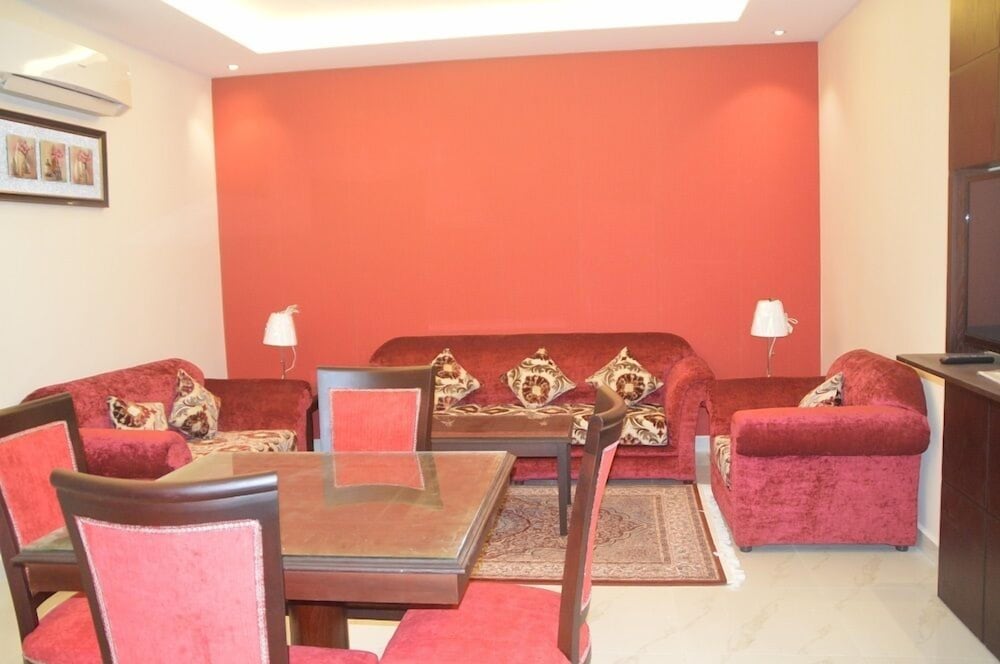 Julanar Alsharq Suites 35/44