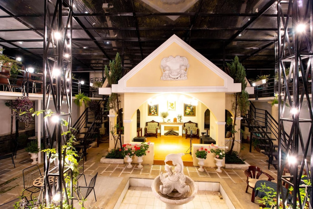 Le Petit Paris Hotel Dalat 4/67
