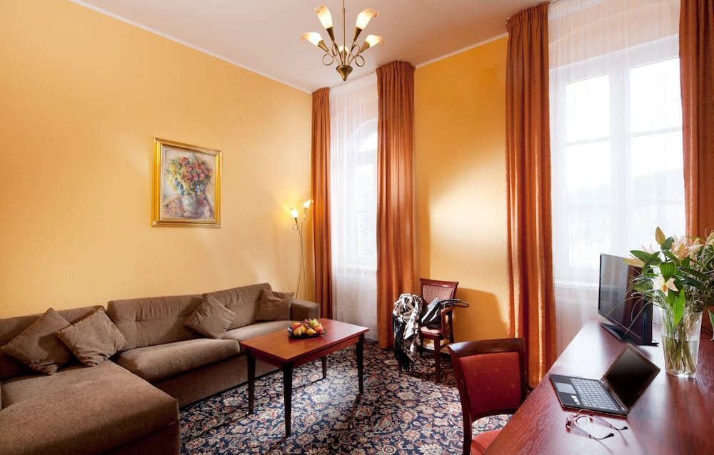 CHATEAU MONTY SPA RESORT 47/69