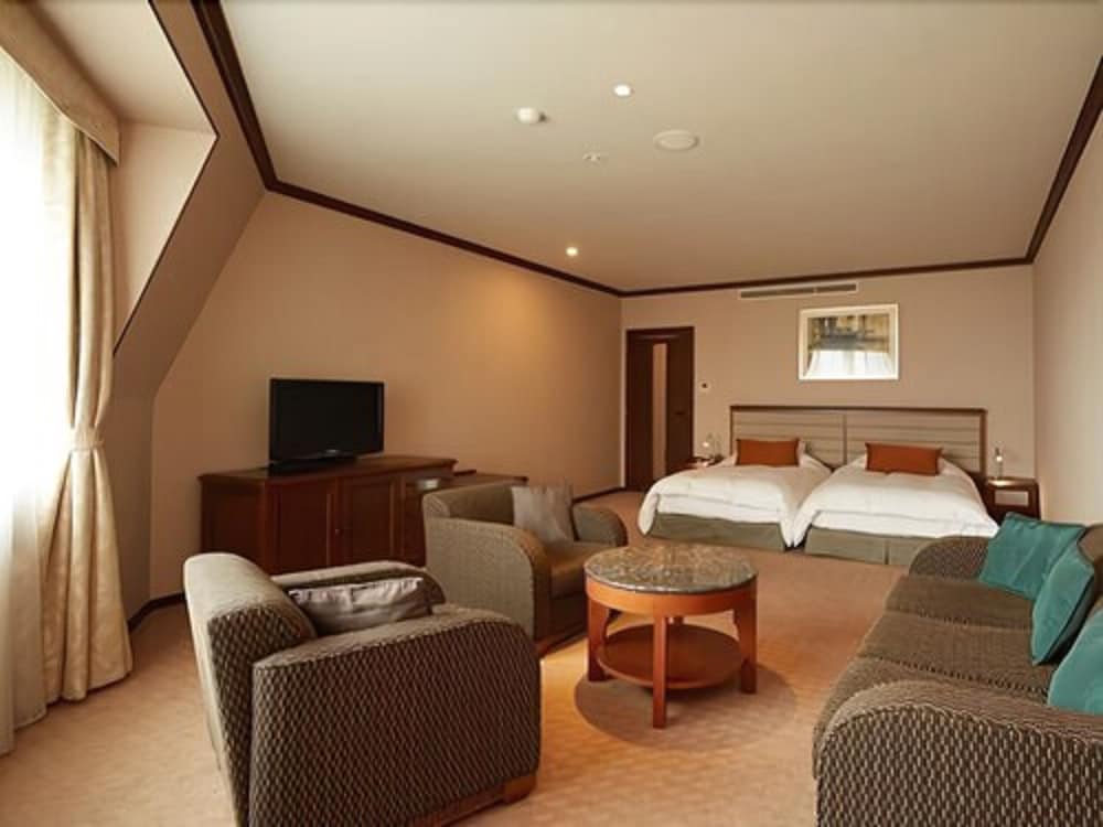 Hotel de Yama, Hakone Lakeside 36/66