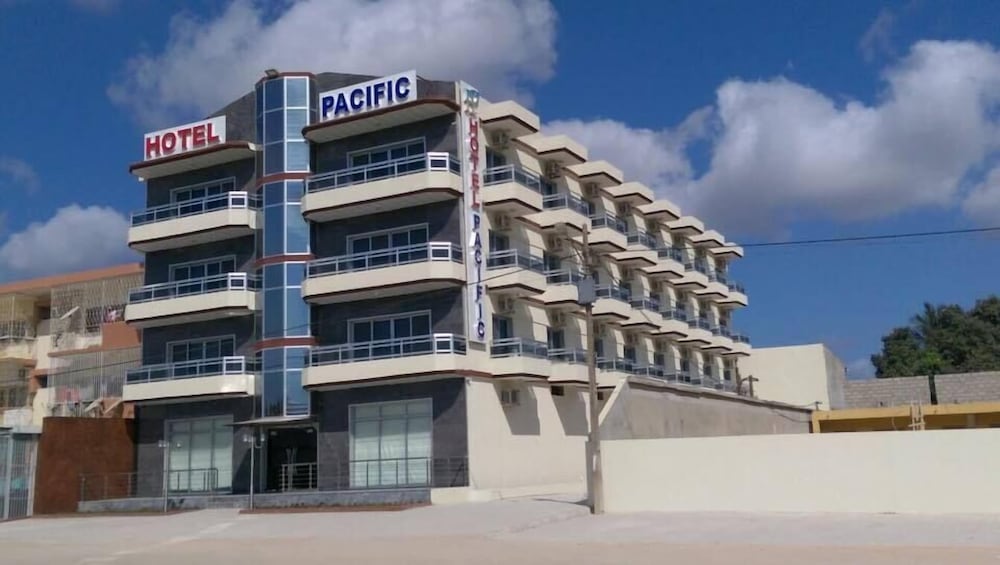Hotel Pacific 6/29