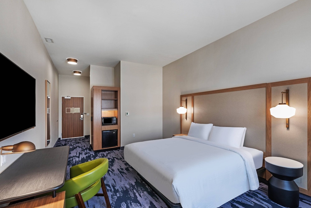 Fairfield Inn & Suites by Marriott Aberdeen 12/38