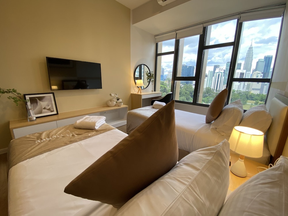 Ceylonz Suites by MyKey Global 37/56