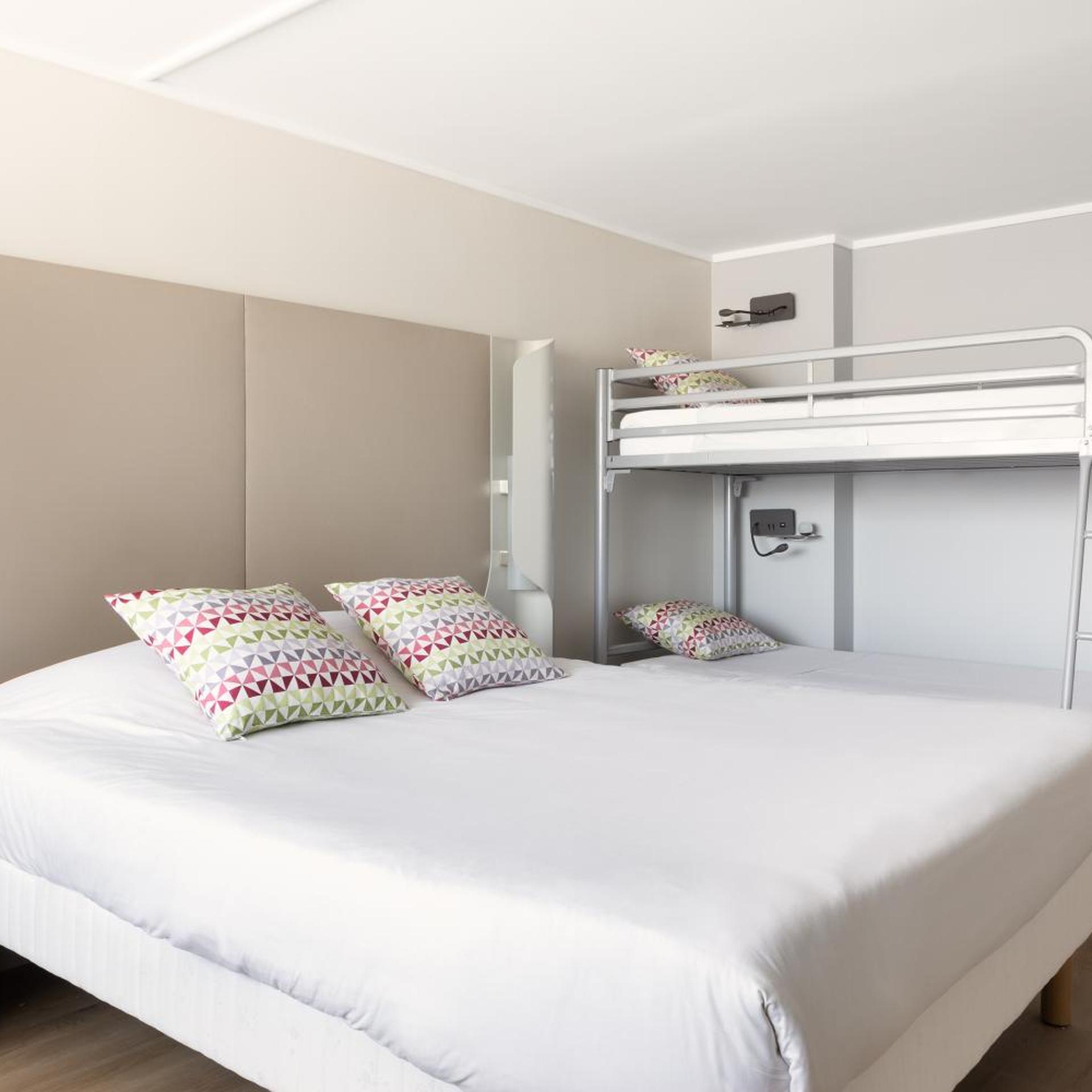 Next Generation, Junior, Double Bed