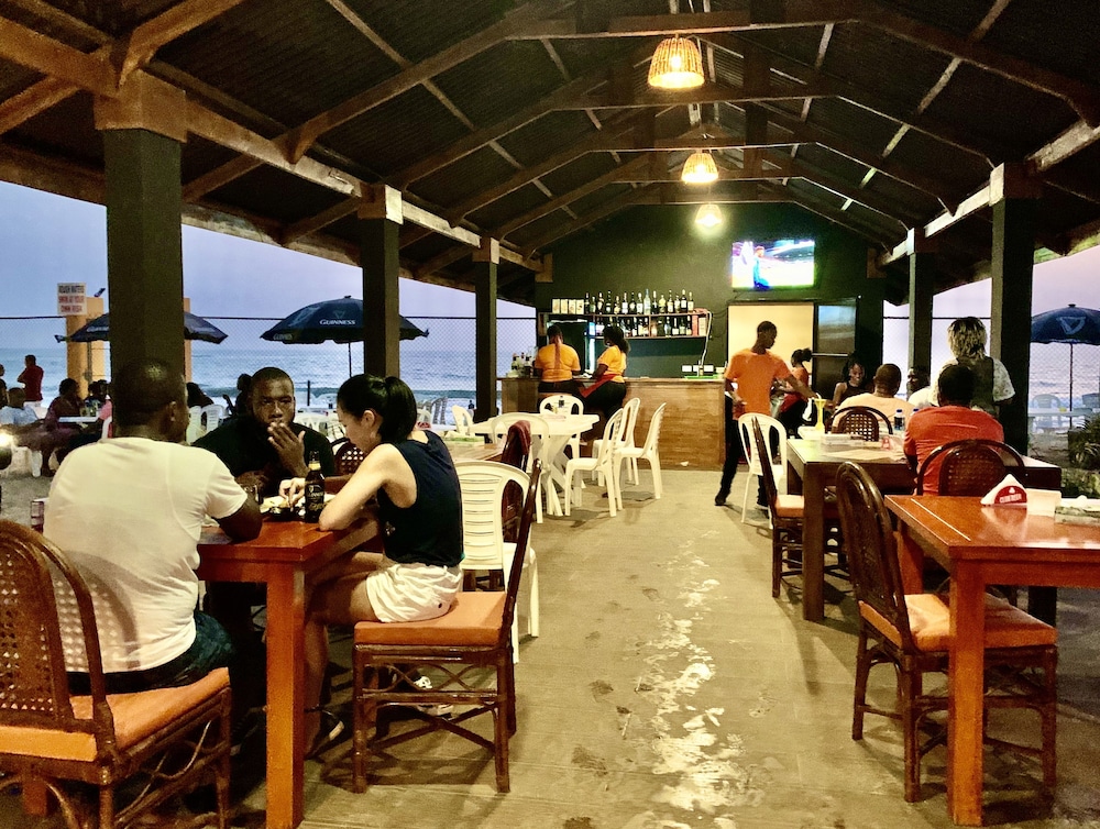 Bella Casa Hotel 35/50