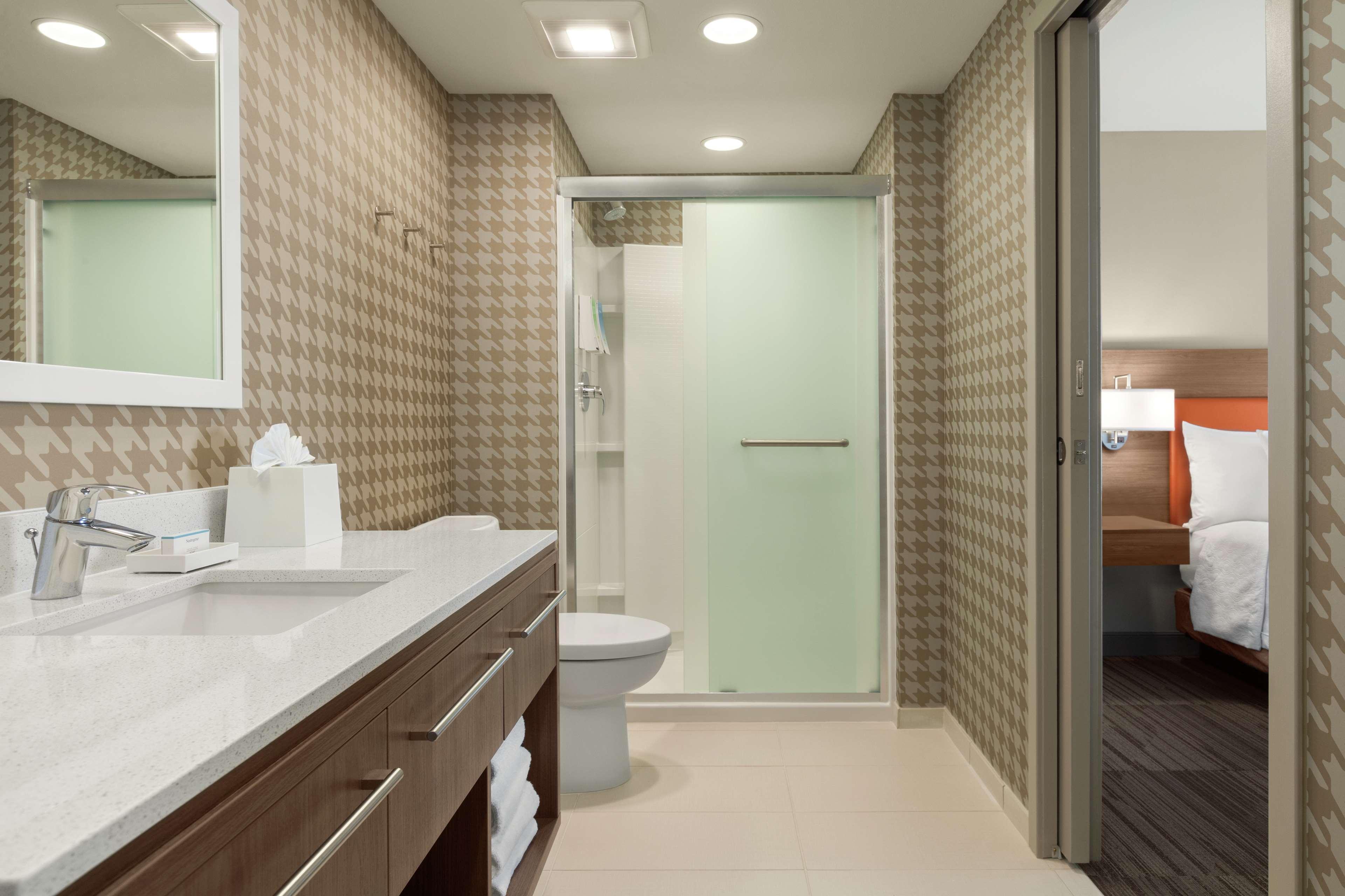 1 Bedroom, Suite, Home2 Suites By Hilton Sarasota Bradenton Airport 3/3