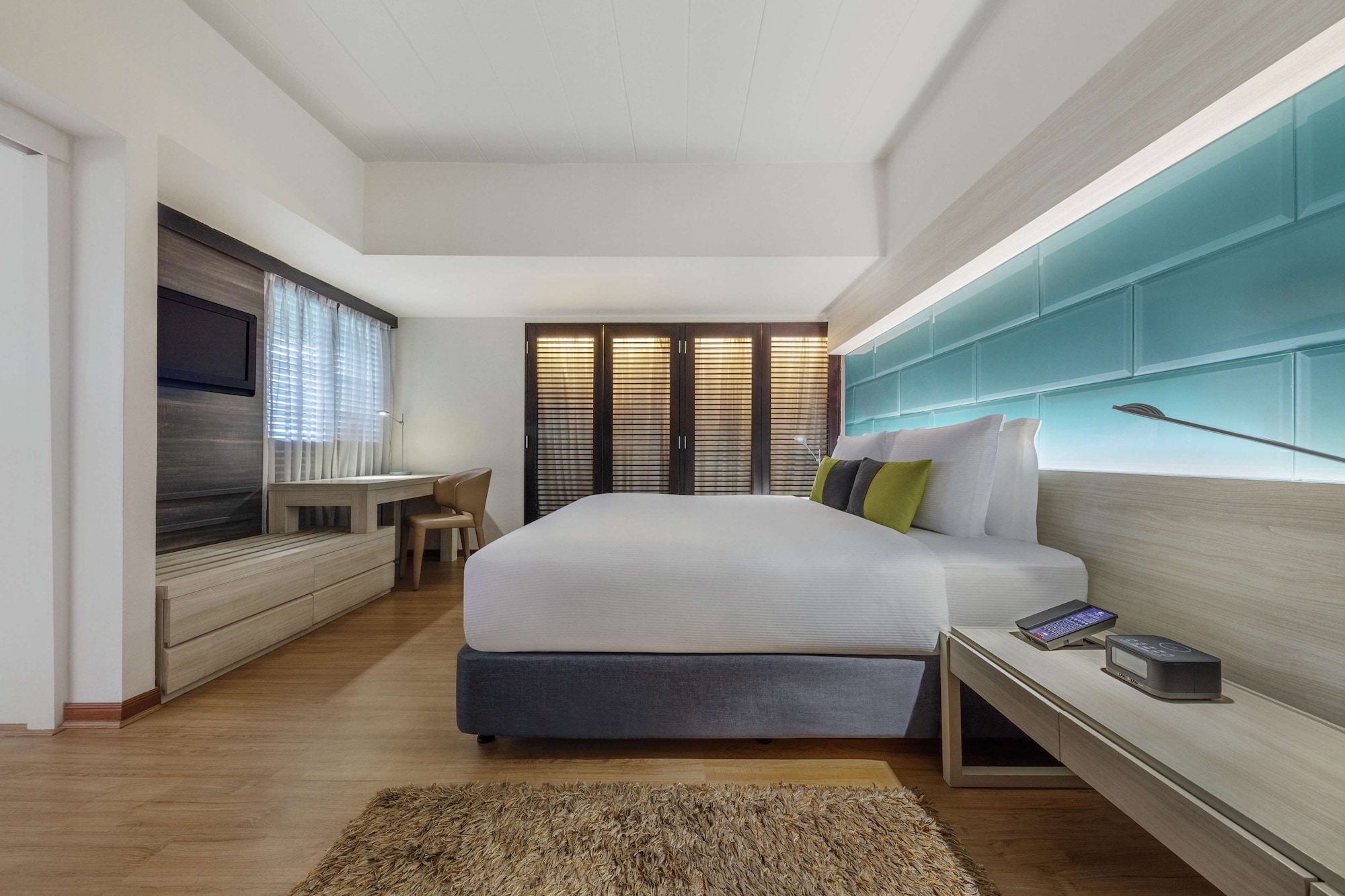 1 Bedroom, Deluxe, Suite, King Bed