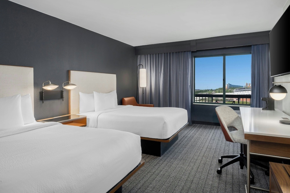 Courtyard By Marriott Chattanooga Downtown 11/50