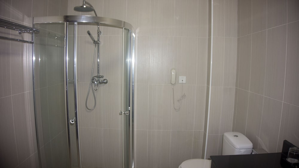 GS Plaza Hotel 67/67