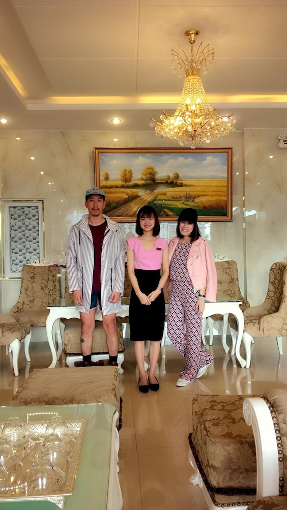 Tulip Hotel 2 53/66