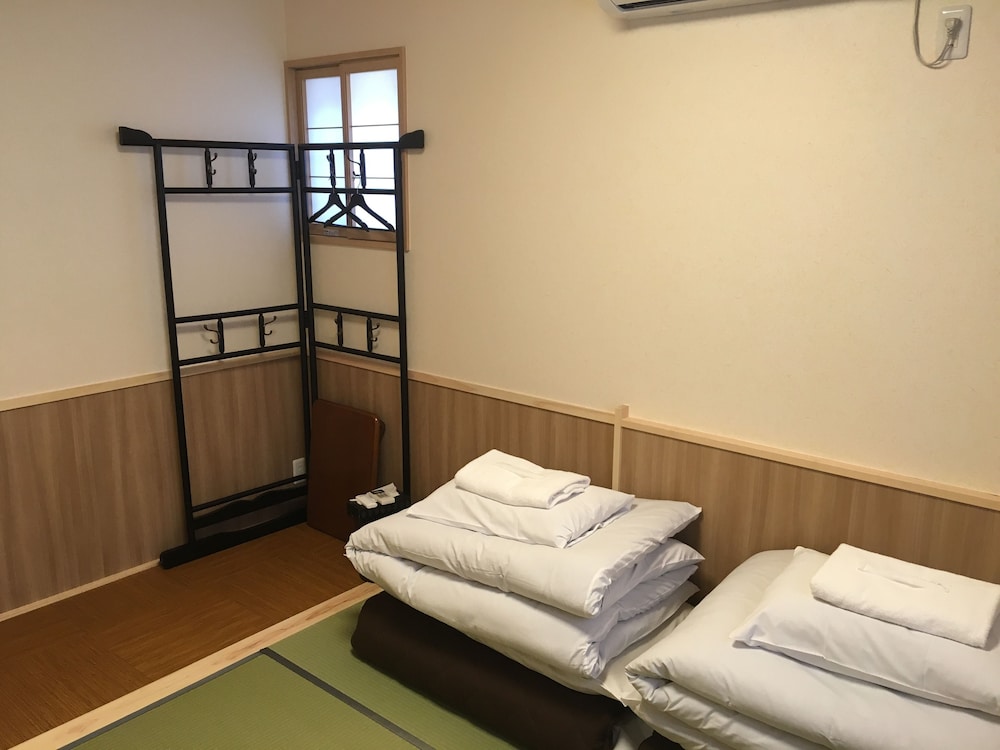 Guesthouse Orange Cabin 17/57