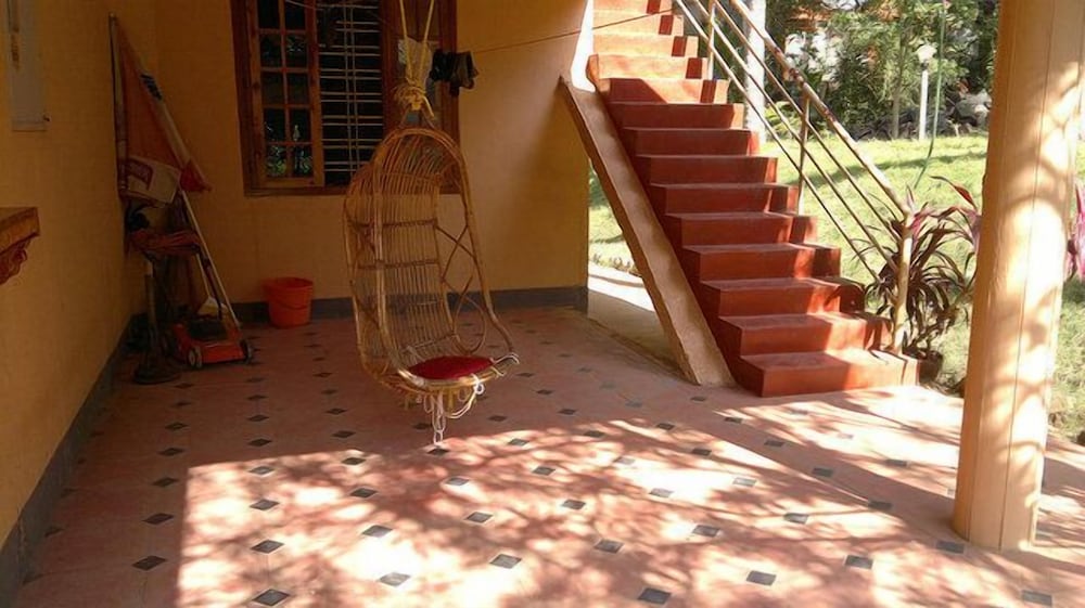 Ganesh House Homestay 42/49