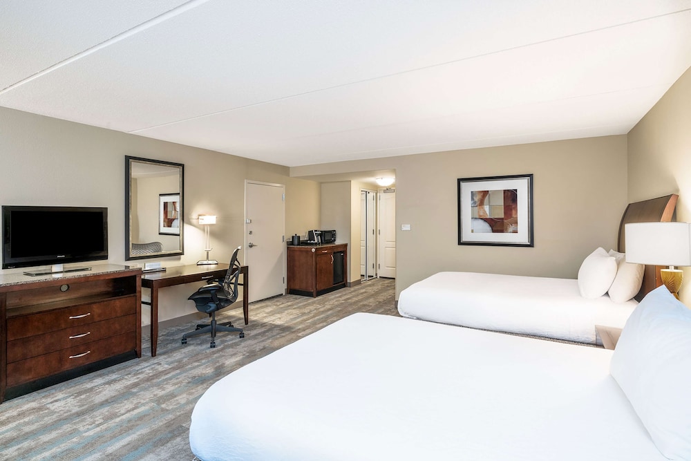 Hilton Garden Inn Richmond Airport 13/45