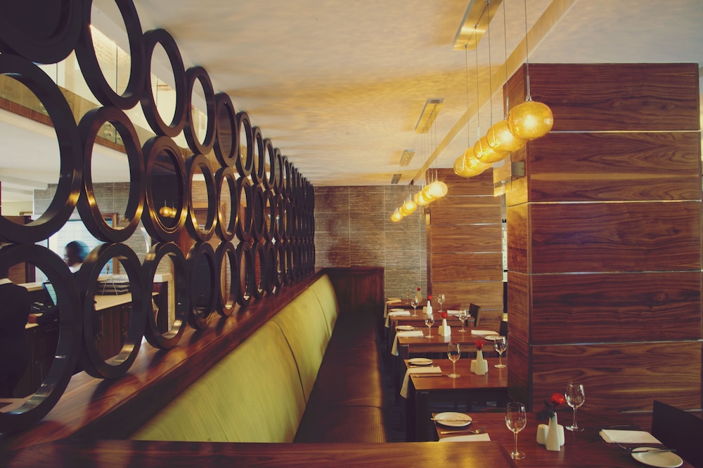 PREMIER HOTEL MIDRAND 58/67