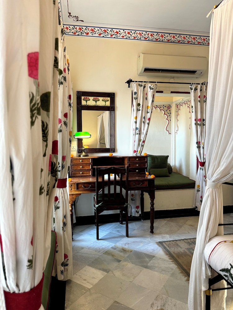 Udai Kothi 55/69